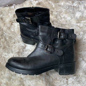 Aquatalia Weatherproof Sophie Black leather moto buckle ankle booties